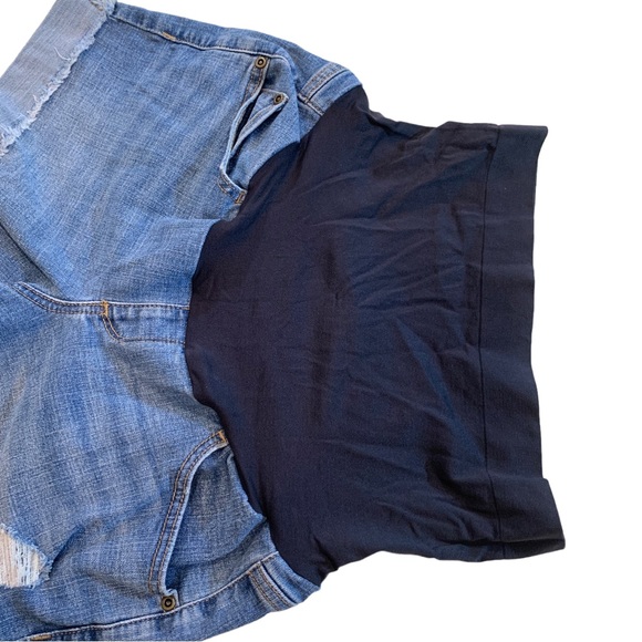 a:glow maternity shorts - denim distressed style - Picture 4 of 7